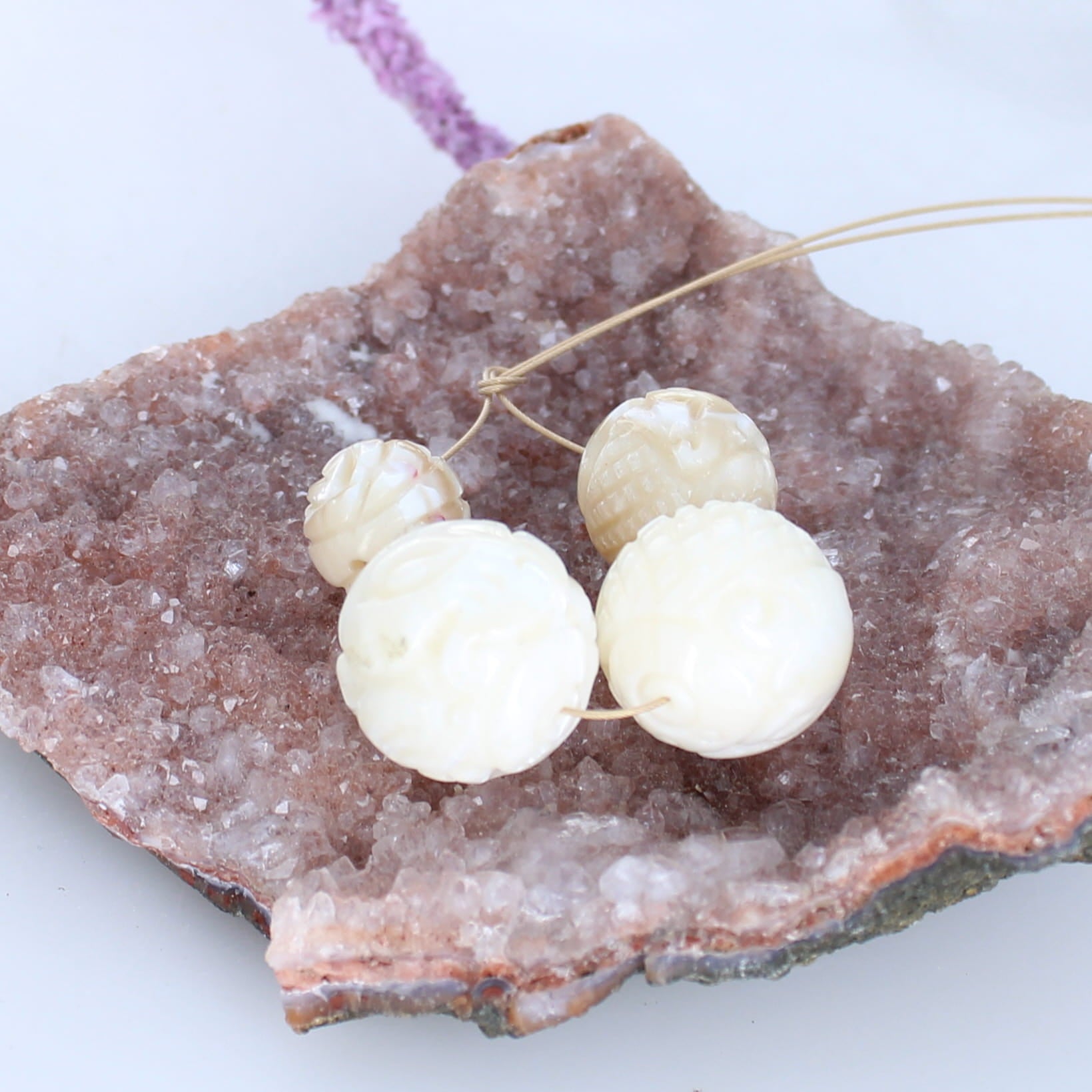 MOTHER OF PEARL Beads Carved 4 Pieces -NewWorldGems
