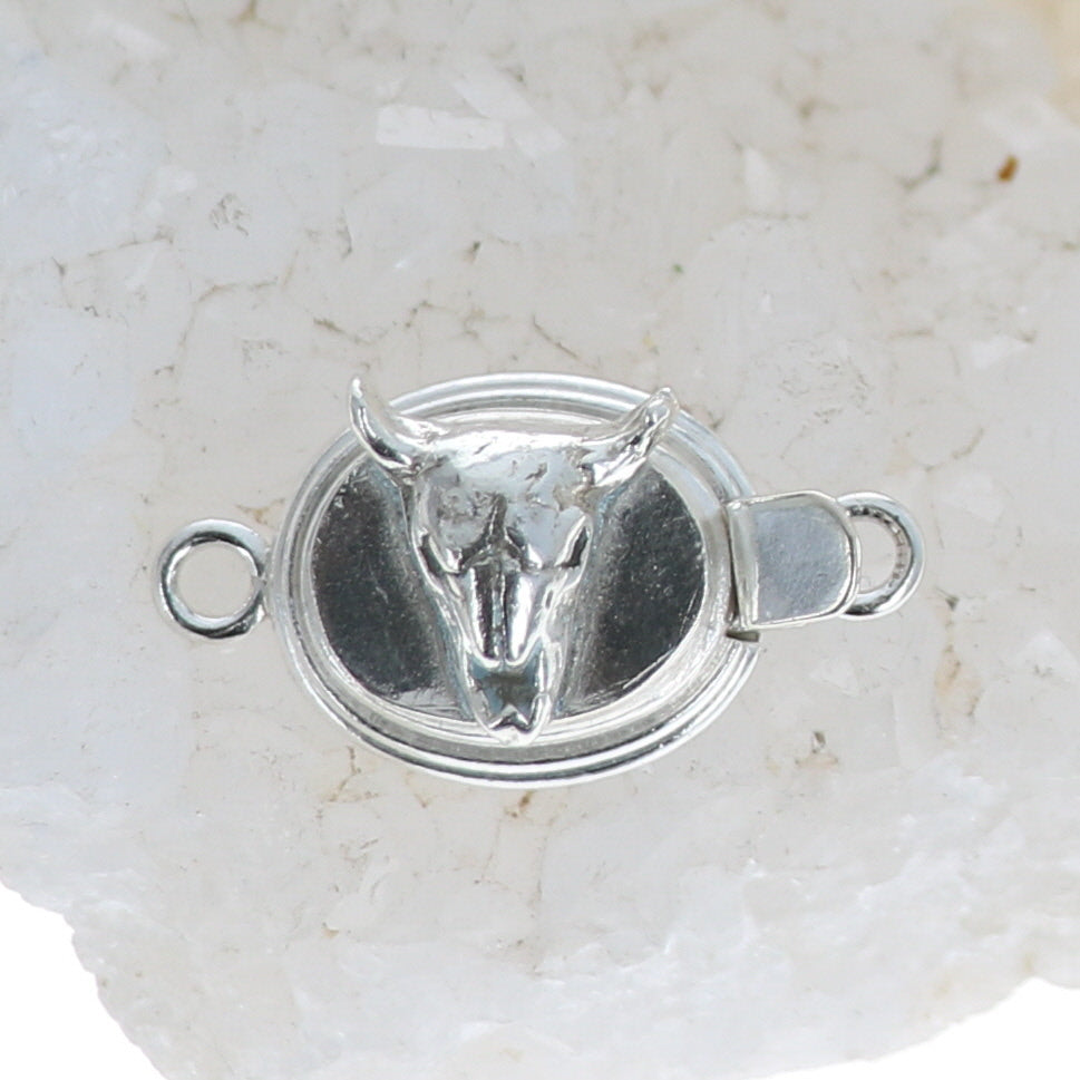 Remembering Georgia New Mexico Sterling Skull Clasp Without Gemstone -NewWorldGems