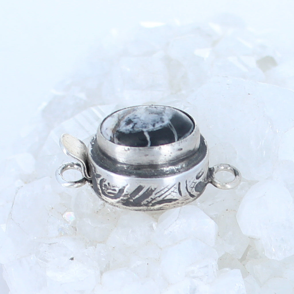 White Buffalo Clasp Sterling Oval 13x10.5mm Patterned Sterling -NewWorldGems