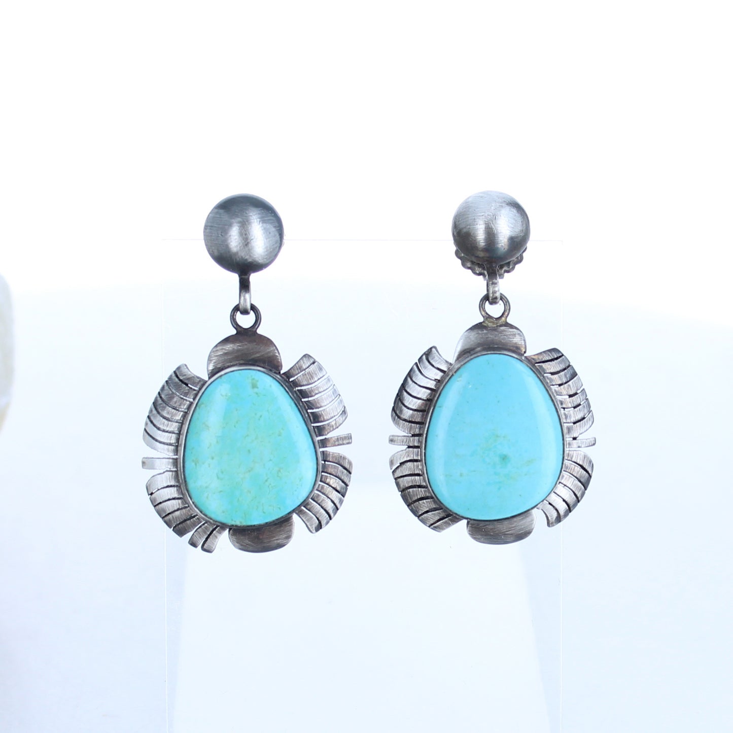 Beautiful Sky Blue Kingman Mine Turquoise Earrings Feathered, -NewWorldGems