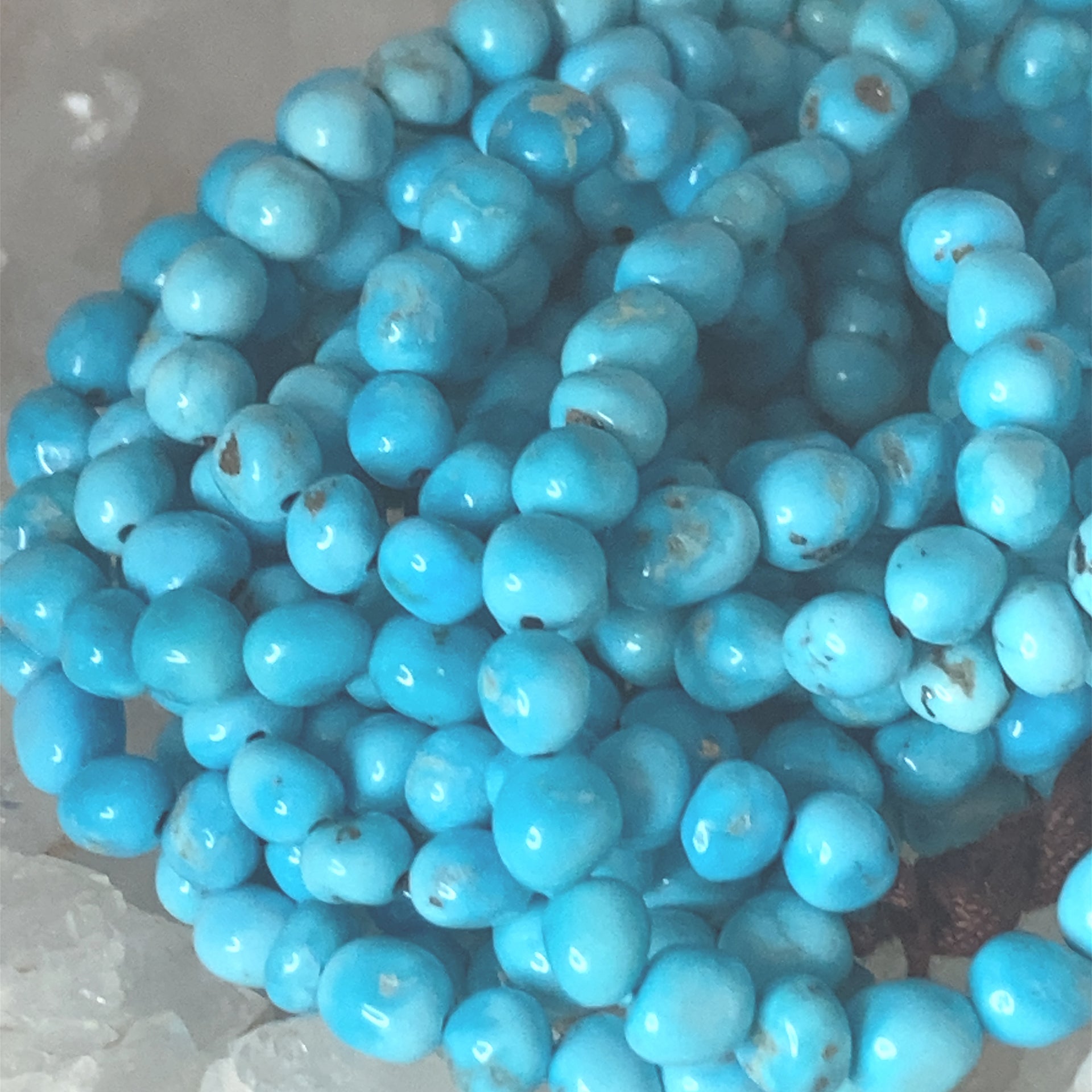 BLUE BIRD TURQUOISE Beads 4.5mm Semi Round Blue Arizona -NewWorldGems