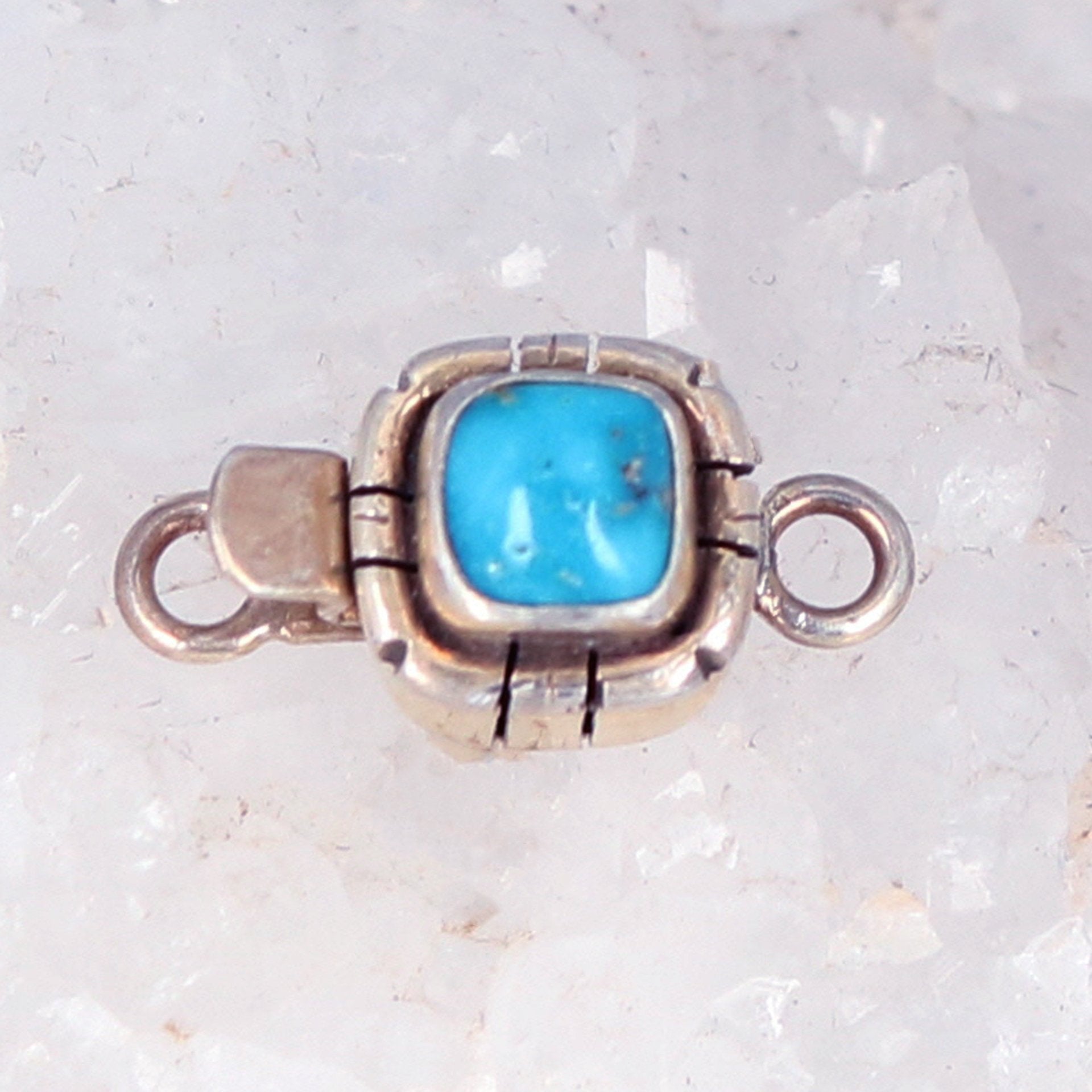 Sonoran Mountain Turquoise Clasp Granulated Design Sterling -NewWorldGems